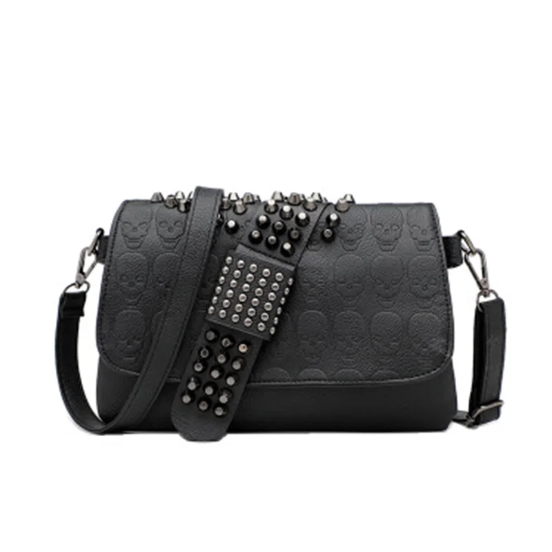 Female Vintage Rivet Messenger Bags for Women Shoulder Bag Fashion Black Skull Punk Clutch Purse Bag Ladies Crossbody Bags 2024