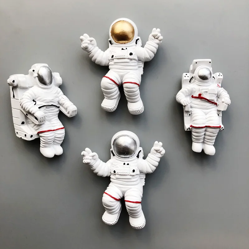 Astronaut Refrigerator Magnet Cartoon Creative Planet Magnetic Sticker Fridge Magnet Home Decoration Space Shuttle Magnet