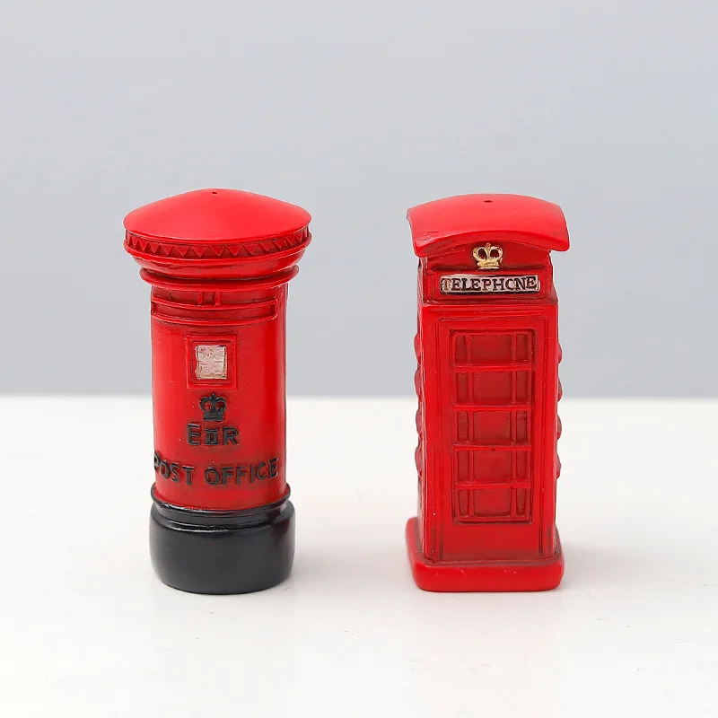 Retro Red England Telephone Booth Postbox Bus Children\'s Creative Home Desktop Gift Resin Decoration Crafts Home Decorations