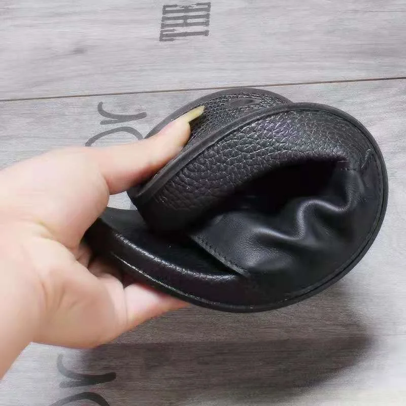 Summer Fashion Men\'s Leather Slippers Couple Beach Shoes Skull Sandals Slippers Antiskid Open Toe Flip Flops Big Size Slides