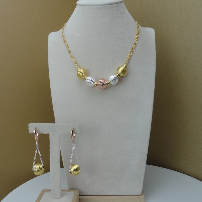 

Yuminglai Dubai Jewelry Sets Simple Jewelry Necklace and Earrings for Women FHK7681