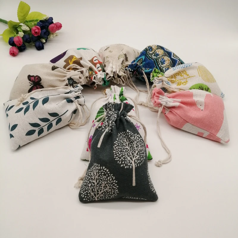 5 sztuk wzór stylu woreczki na biżuterię etui sznurkiem torba z juty worek torba bawełniana małe torby na biżuterię do prezentowania, przechowywania biżuterii, zegarków Diy torba na prezent