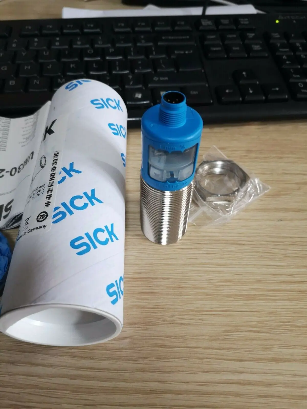 1PCS SICK corde TRASOAlfred GENSOR UM30-213113 UM30213113-NOUVEAU