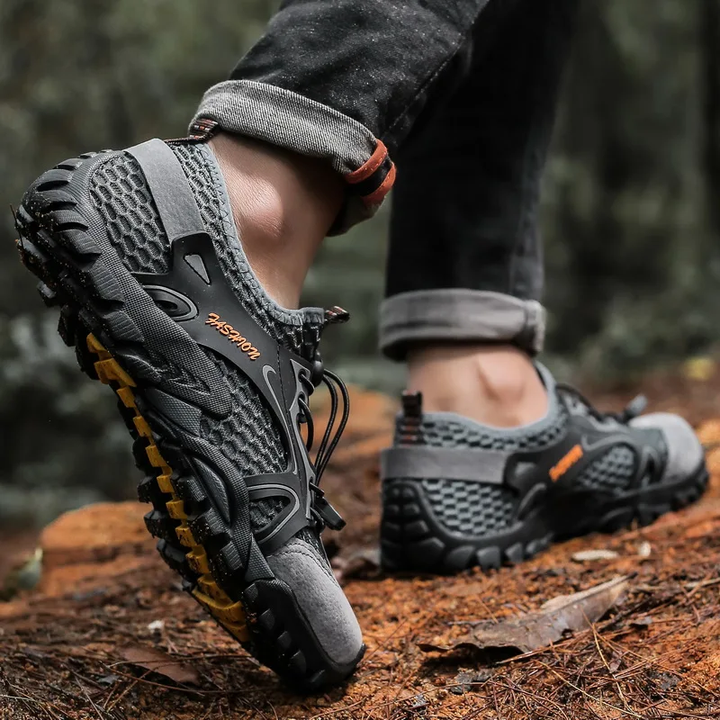 2021 men\'s sandals non-slip breathable wading creek shoes casual summer hiking mesh outdoor shoes large size 38-50 size shoes