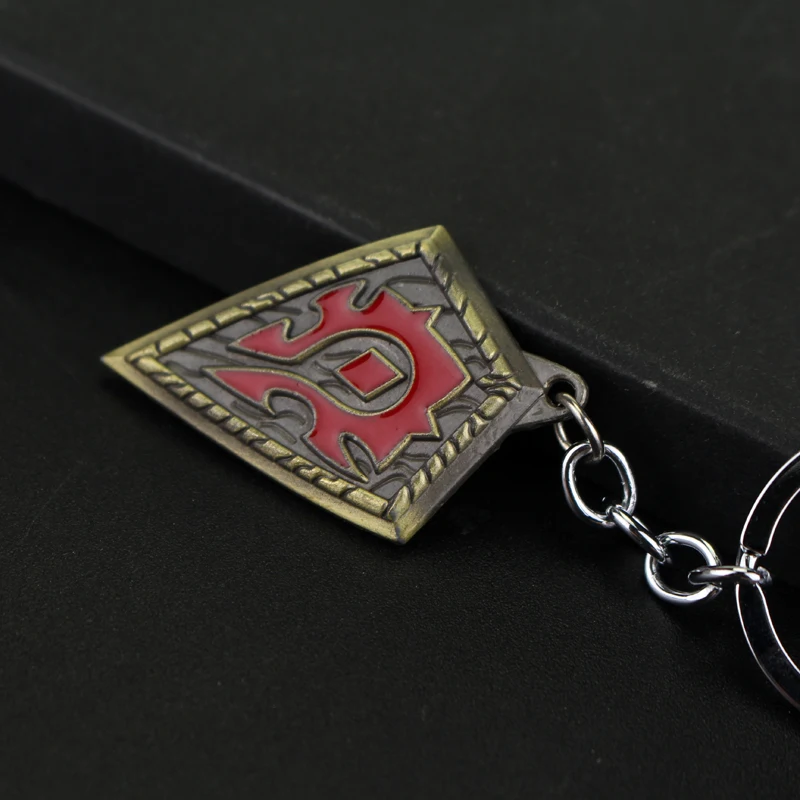 Game World Of Warcraft Keychain Engraved WOW Logo Metal Keyring for Man