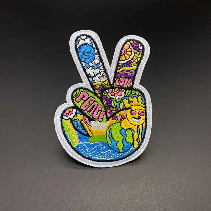 Parche bordado calavera - estilo punk para ropa y equipamiento - imagen 5