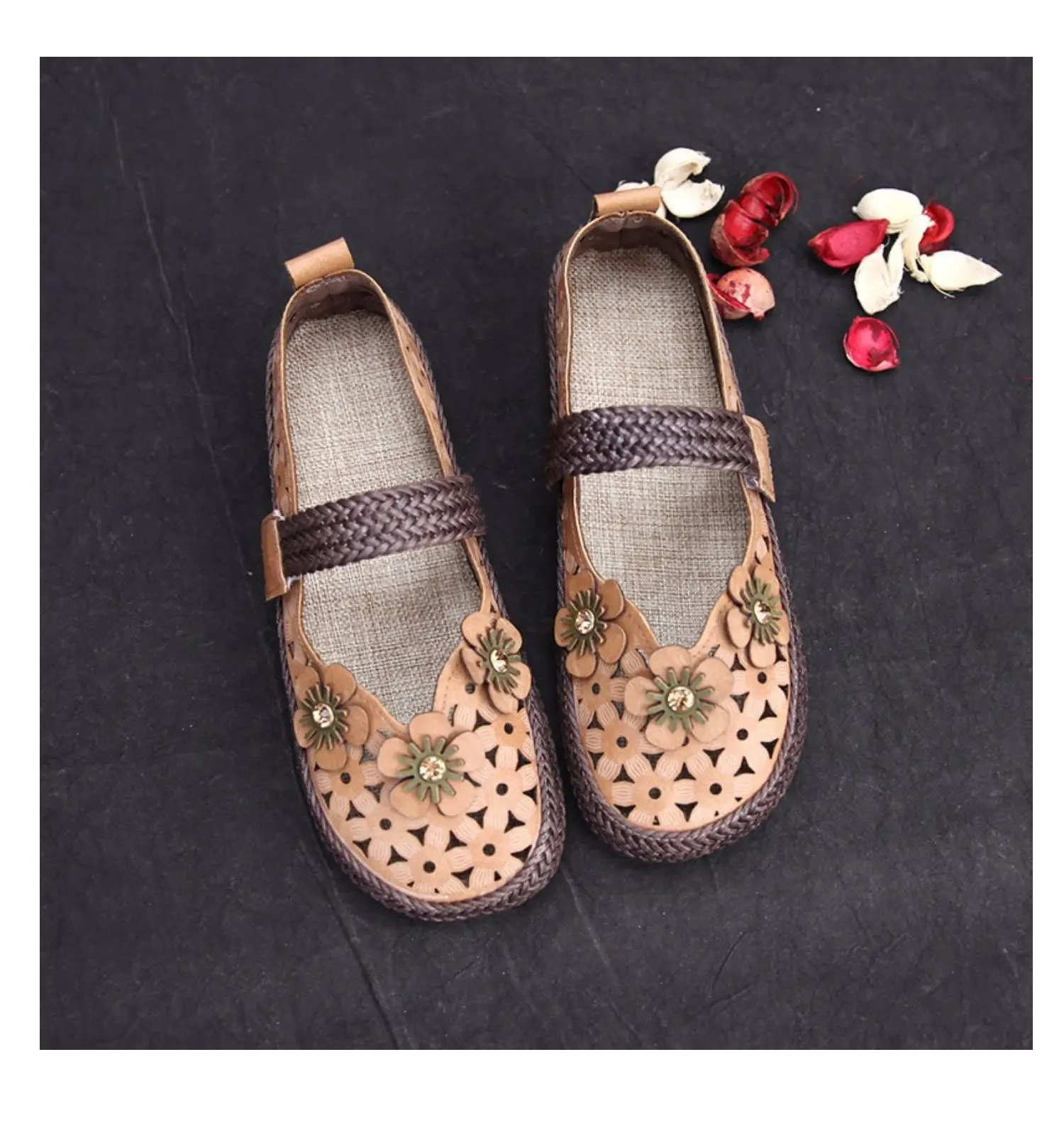 Careaymade-Spring&summer literature art RETRO flower hollow Baotou sandals women\'s round head soft soled flat shoes fairy shoes