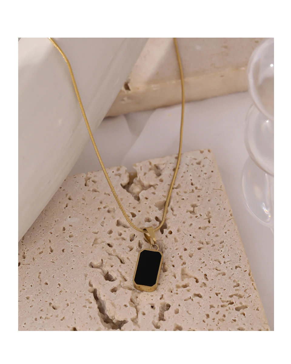 Yhpup Doppelseitige Schwarz Weiß Emaille Natürliche Shell Anhänger Halskette für Frauen Edelstahl Metall Halsband Halskette Geschenk 2021 – Detail 10