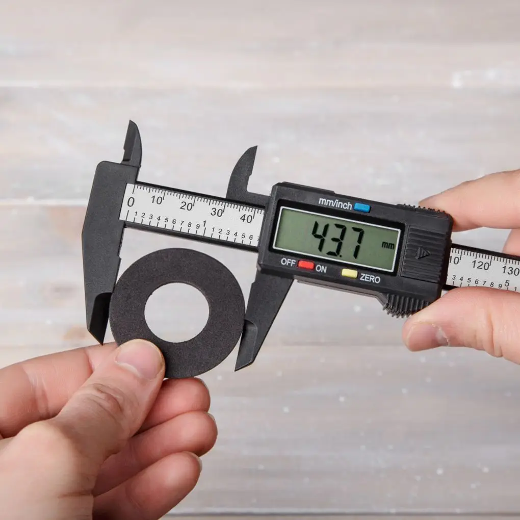 Digital Caliper Precise Woodworking Equipment Battery-operated LCD Screen Vernier Calipers Work Rulers 0-100mm