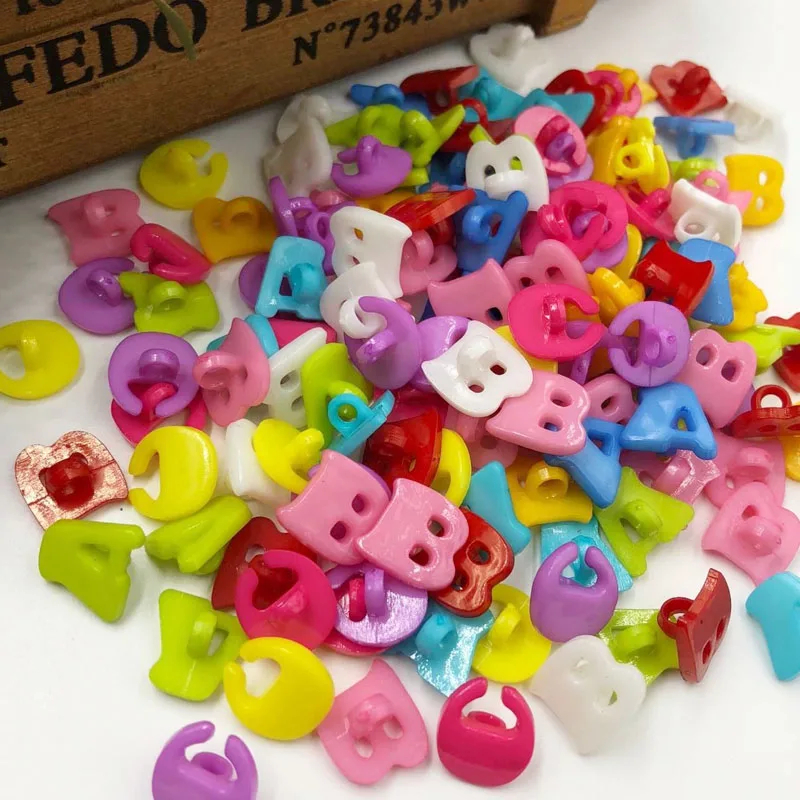 50pc 14mm Lots Mix ABC Letter Plastic Buttons Kid's Sewing Crafts PT47