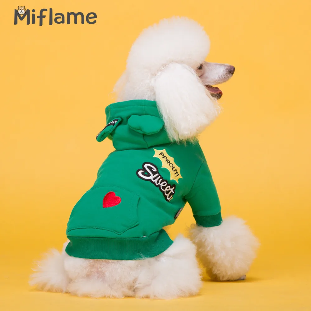 

Miflame Fashion Small Dogs Hoodies Winter Warm Dog Hooded Clothes Pomeranian Bichon Letter Printing Puppy Outfits Pets Clothing