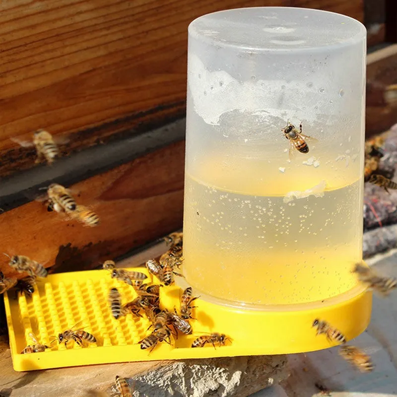 

Beekeeping Bee Feeder Honey Bee Drinking Water Feeding Watering Bees Tools Supplies Feeding Plastic bee Drinker Tool