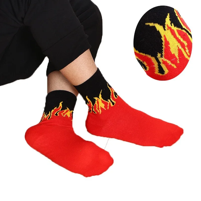 Harajuku Men\'s Fashion Hip Hop Color Fire Boat Socks Red Flame Torch Hot Warm Street Skateboard Cotton Socks Skarpetki Socks