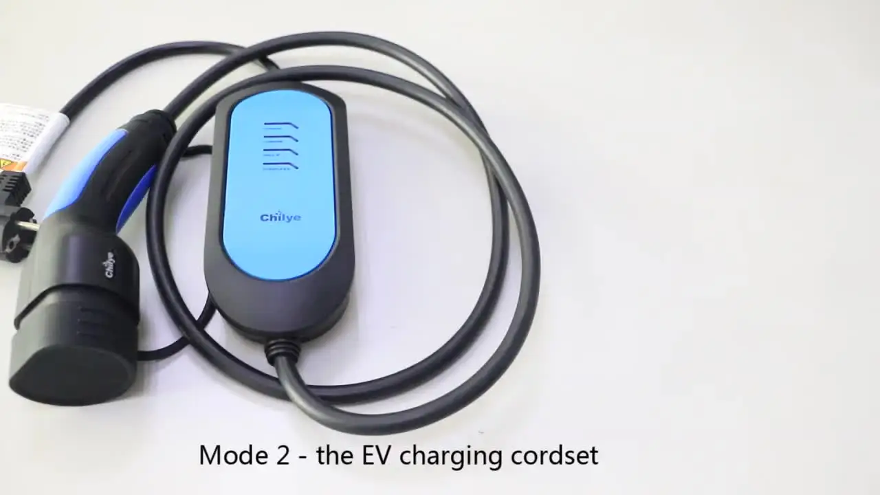 Type 2 Electric Vehicle Portable EV Car Battery charger charging station