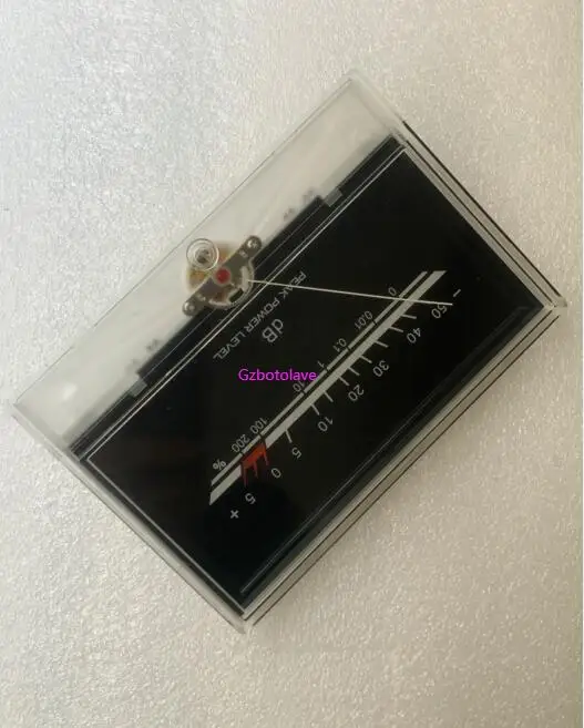 Черный усилитель мощности звука, измеритель уровня дБ, разъем для лампового усилителя ref Accuphase