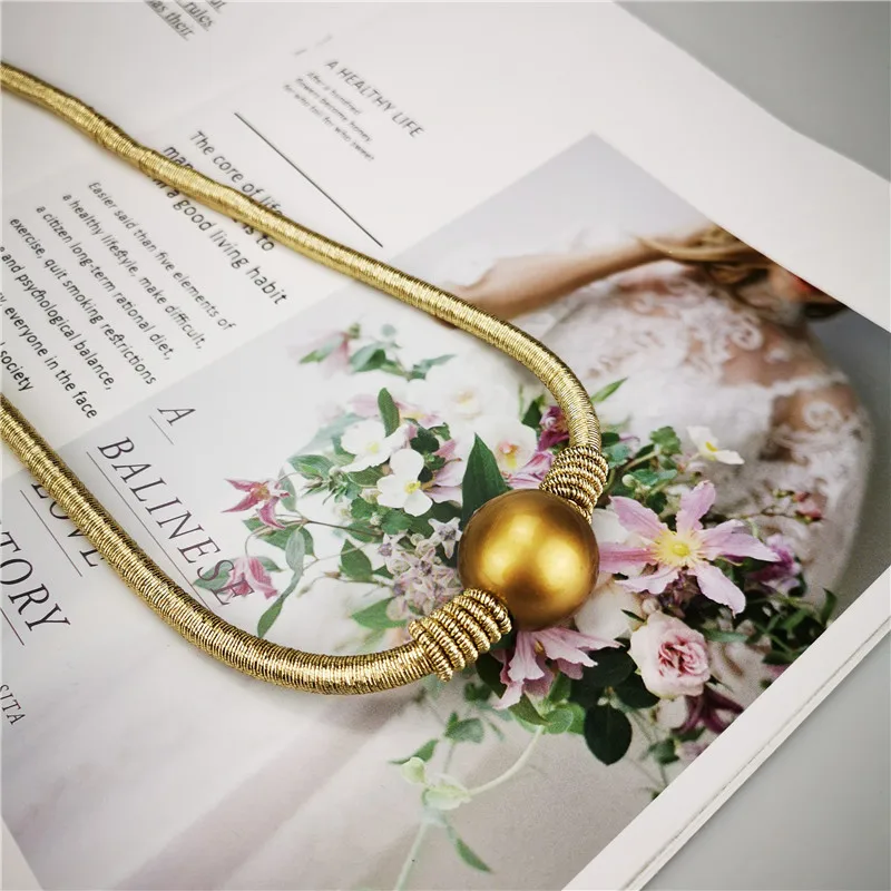 UKEBAY New Gold Pendant Necklace Luxury Accessories Women\'s Fashion Punk Trend Bohemian Gold Beads Chain Matching Accessories