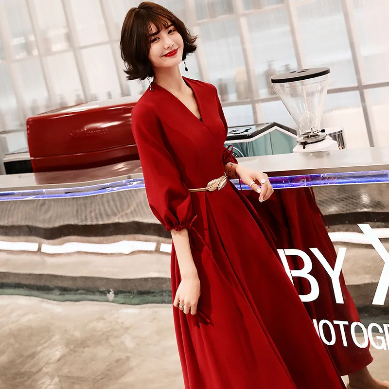 2020 Vestidos De Fiesta Ini Yiiya BR333 V-Leher Satin Burgundy Gaun Malam untuk Wanita Tiga Kuartal Lengan Panjang Formal gaun