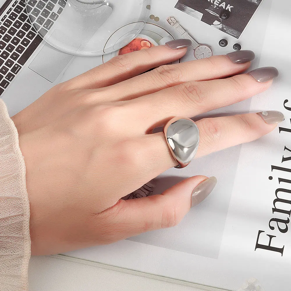 QMCOCO Minimalist Silver Color Round Rings Open Rings Korean Personality Design Fashion Woman Party Jewelry Elegant Accessories