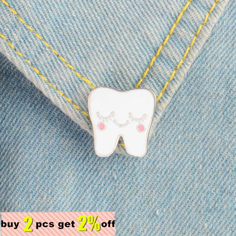 White Cartoon Smile Teeth Custom Enamel Brooche Cute Funny Medical Jewelry Accessories Kids Gifts Knapsack T-shirt Pin Wholesale