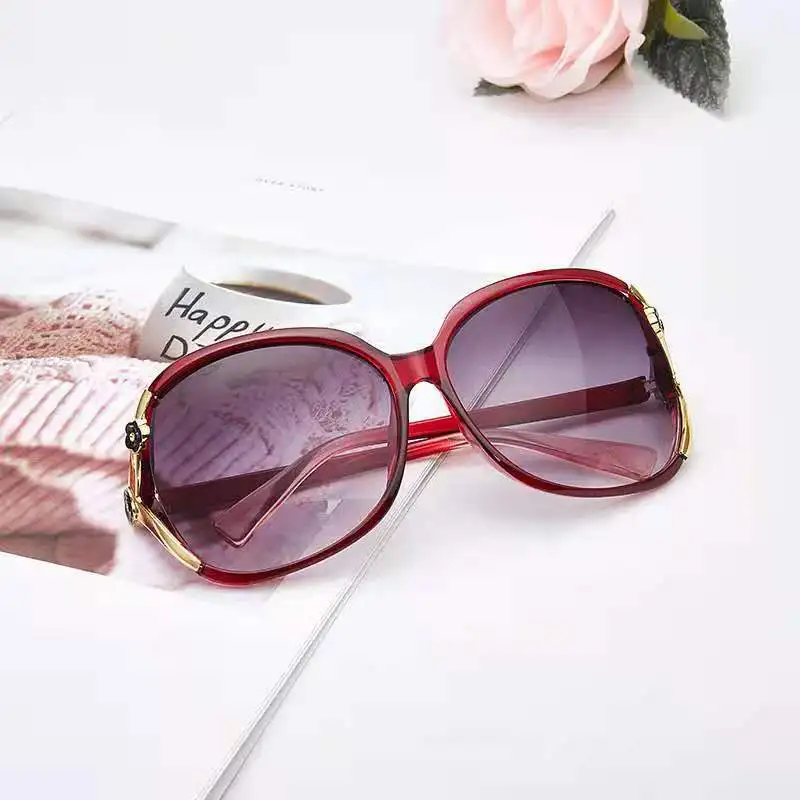 Lunettes de Soleil Tendance à Grande Monture Rose pour Femme, Verres Décoratifs, 2021