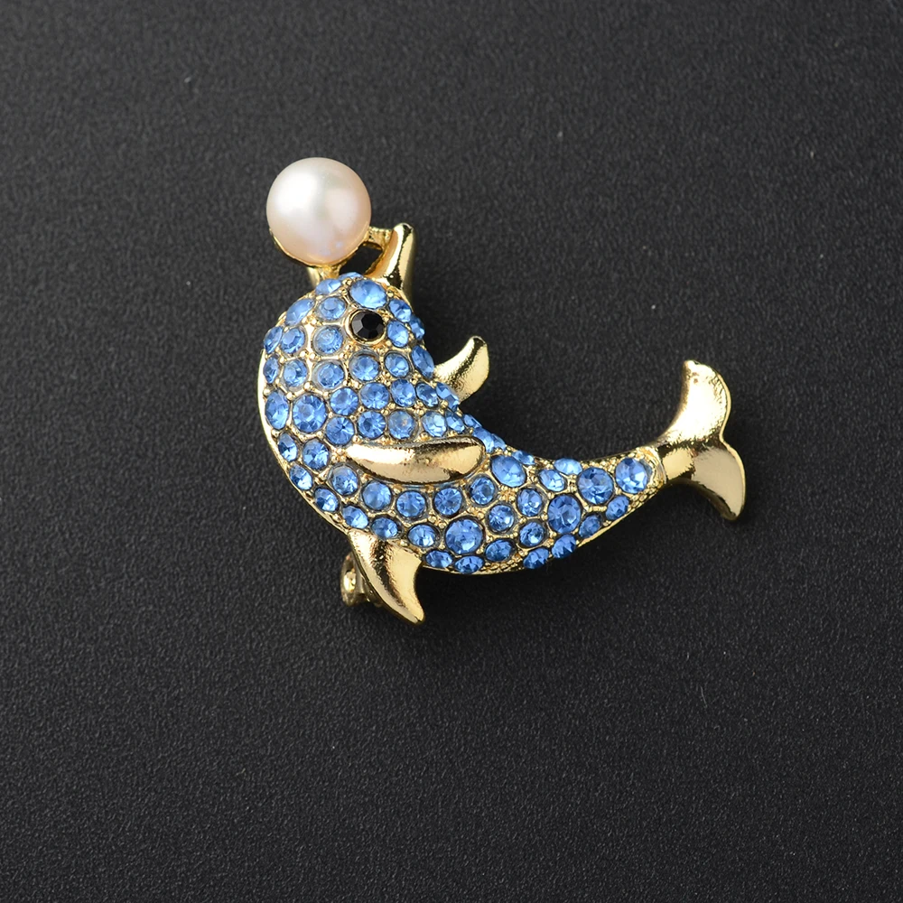 5-6mm AA Freshwater Pearl Brooch Pin Rhinestone Inlaid CZ Dolphin Booch