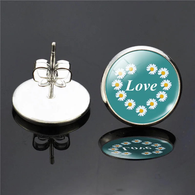 Daisy Pattern Stud Earrings Glass Cabochon Cute Flower Love Hope Princess Letters Earrings Fashion Women Gift