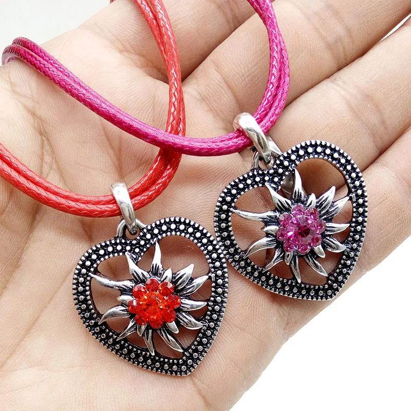 Charming Vintage Multicolor Lucky Heart Edelweiss Flowers Pendant Necklace Wome Girls Most popular Mini Rope Chain Jewerlry Gift