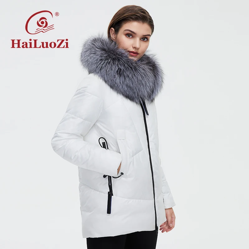 HaiLuoZi 2022 New Women\'s Winter Jacket Short Hooded Natural Real Fox Fur Collar Women Coat Windproof  Female Casual Parka 6001