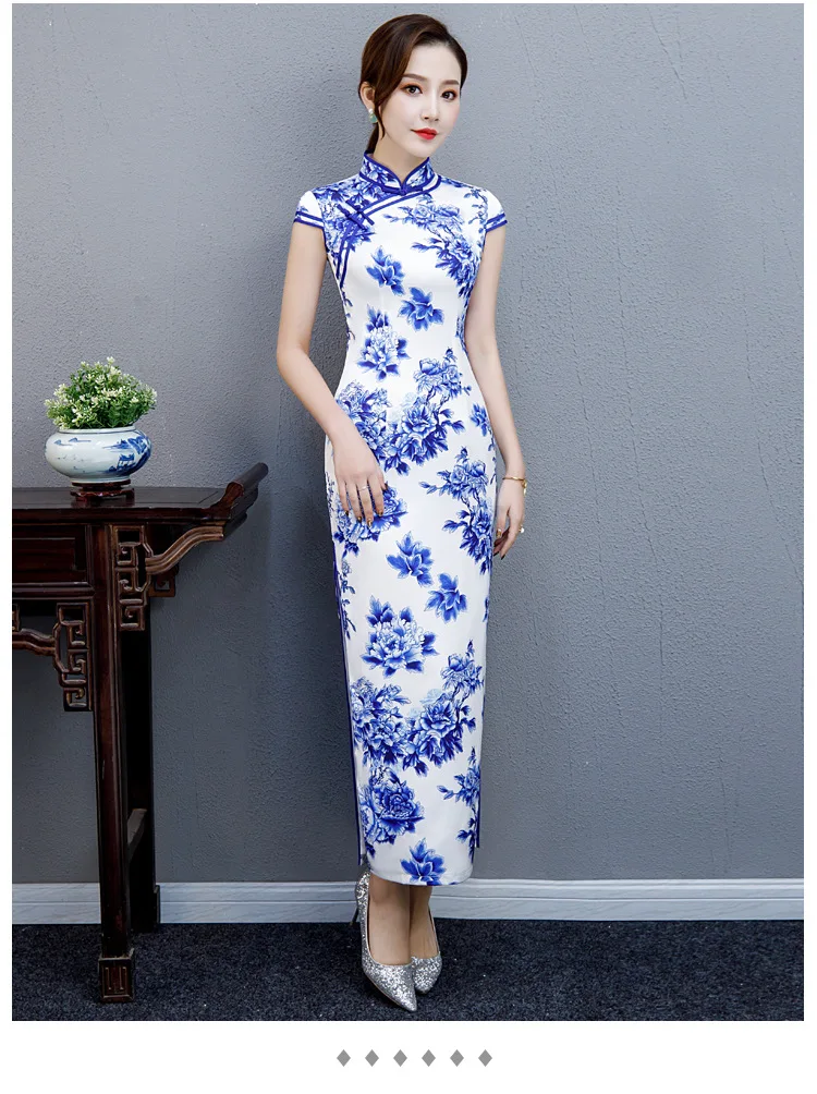 

New Long-style Performance Cheongsam Dress Walk Show Etiquette Miss Blue And White Porcelain Patterns Printed Qipao Novelty