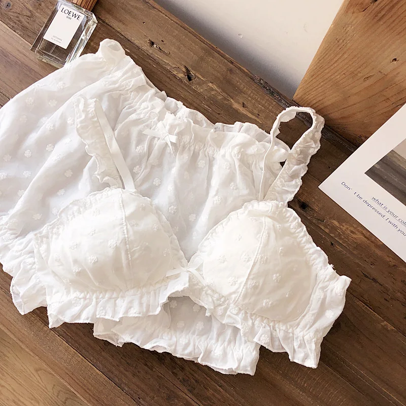 Pure desire niche lingerie with panties embroidery daisy fairy white cotton bralette wire free triangle cup girl underwear set