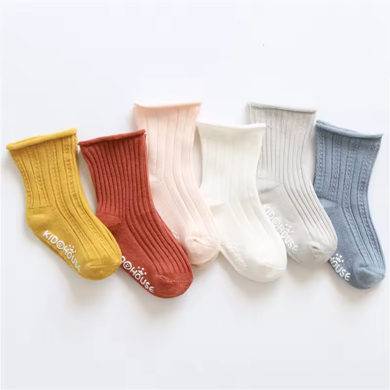 צבע סוכריות גרביים נגד החלקה לתינוקות כותנה רכה סריגת צלעות גרבי רצפת פעוטות גרבי אחיזה ללא החלקה לתינוקות 0-3 שנים בנים בנות
