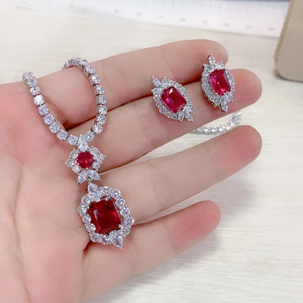 Trendy Lab Emerald Jewelry set White Gold Filled Promise Party Wedding Earrings Necklace For Women Bridal Gemstone Jewelry