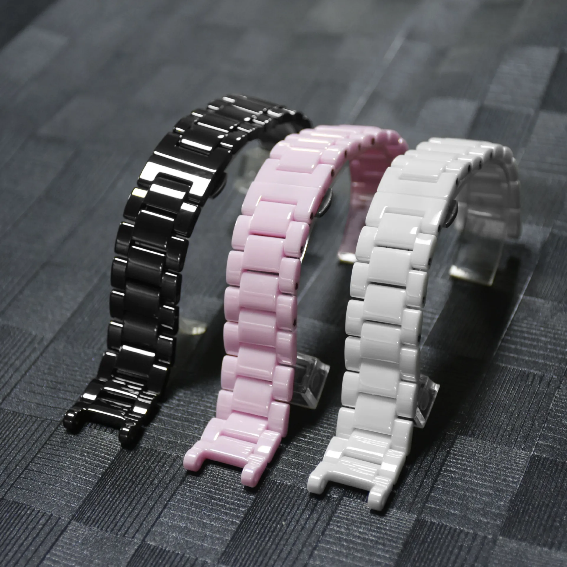 Top Brand Watch Accessories Notch Strap, Zirconia Ceramic Watch with 20mm*13mm Width Black White and Pink Strap