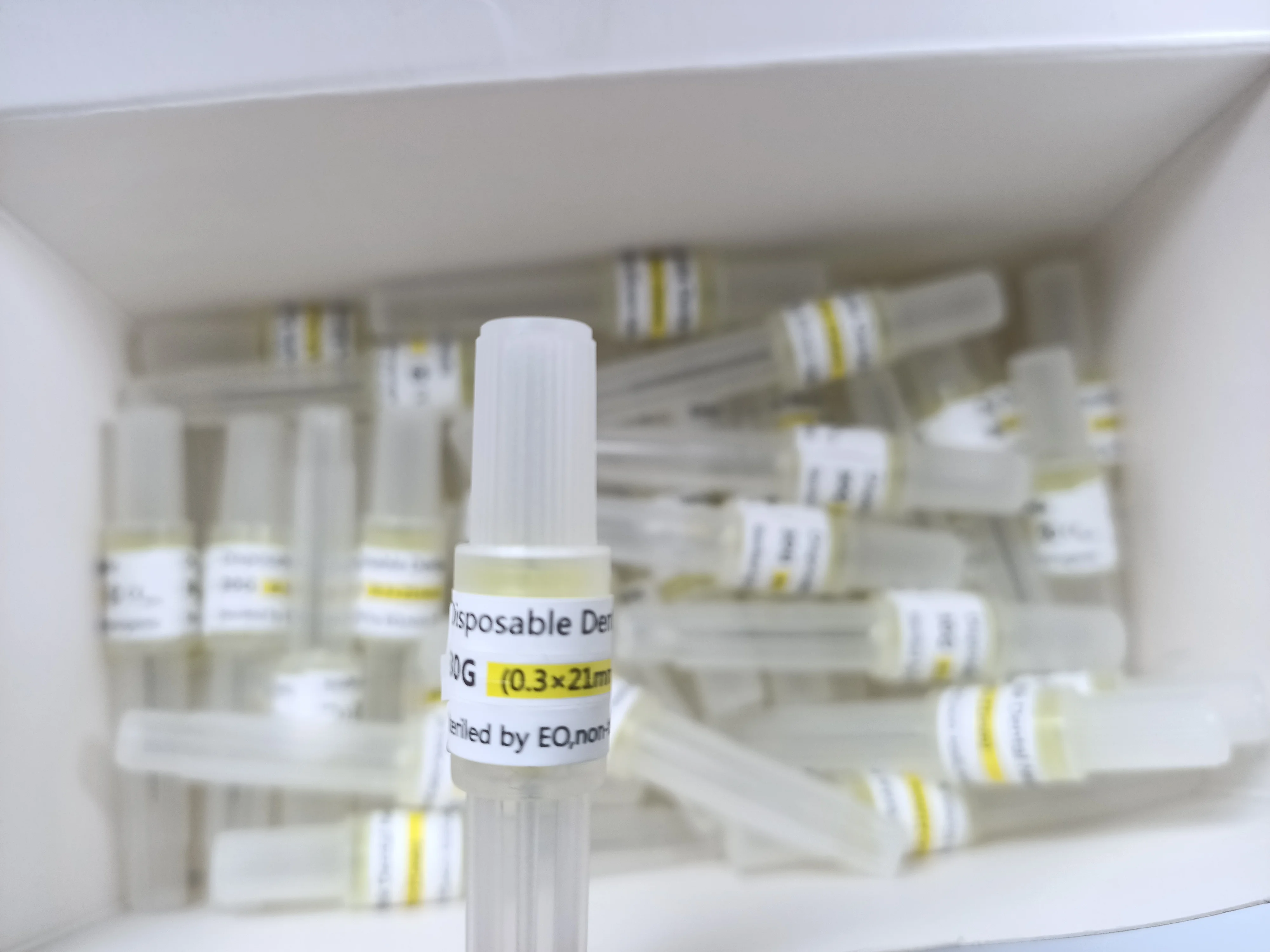 Dental Disposable Delivery Syringe Needles Injection Tip Yellow 30GA 0.3*21mm