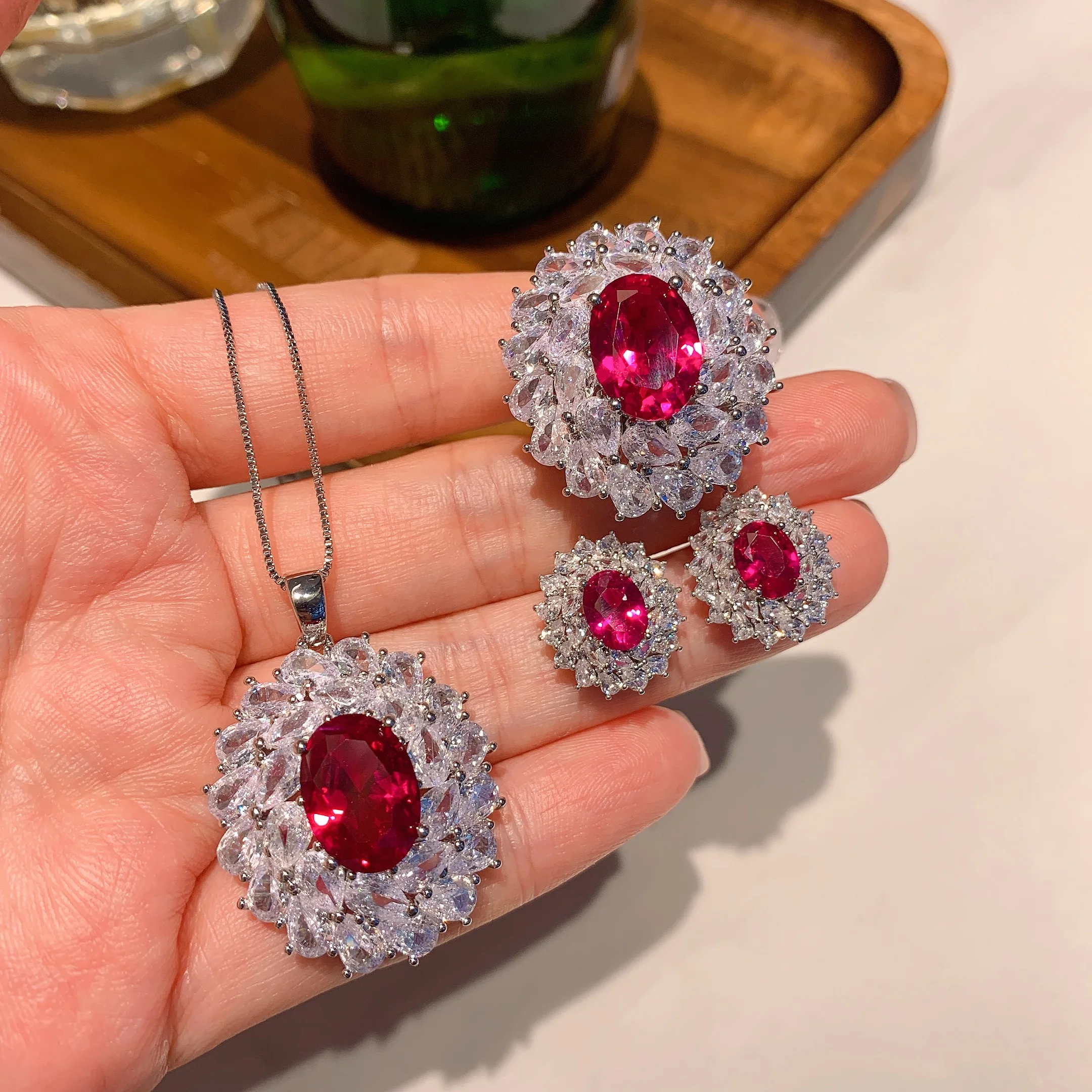 

EYIKA Charm Silver Color Oval Imitation Ruby Sunflower Jewelry Set Purple Red Crystal Zircon Necklace Ring Earrings for Women