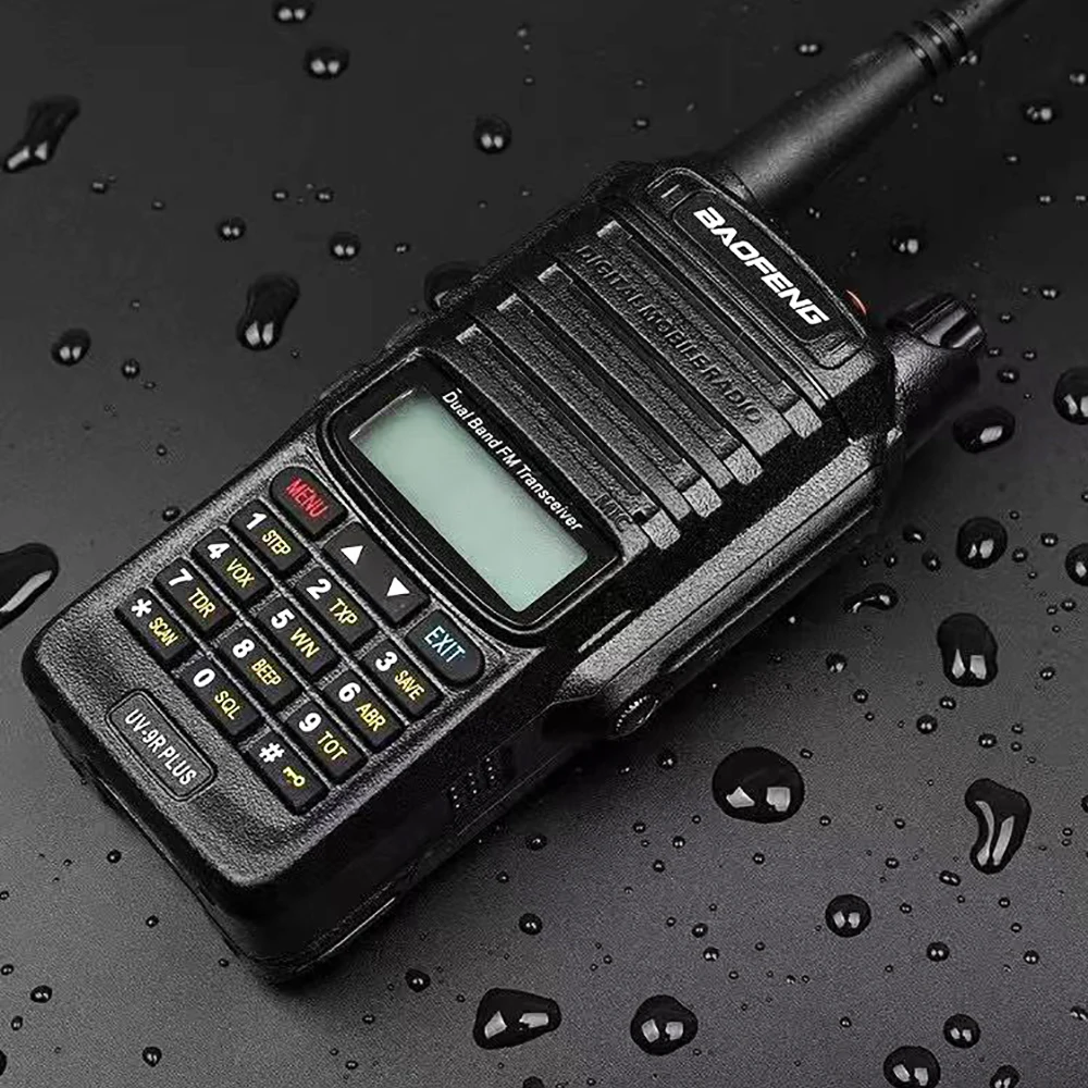 Baofeng-Walkie Talkie de mão, banda dupla, IP57 VOX FM impermeável, mãos livres, UV-9Plus, 136-174MHz e 400-520MHz, 8W, VOX FM