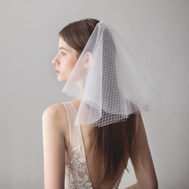 V611 Handgemaakte Aangepaste Multi-Layer Bridal Veils Met Kammen Birdcage Ivoor Bruidssluier Bruiloft Accessoires Voor Bruid