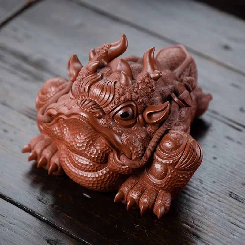 Chinese Lucky Golden Toad Statue Ornaments High-end Yixing Purple Clay Tea Pet Handmade Dahongpao Tea Set Decoration Collection