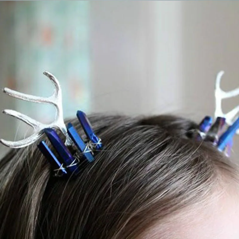 Antler hair button Antler and Blue Crystal Hair Comb, Deer Costume, Small Crystal Comb, Woodland Hair Piece, Elven Quartz Horns