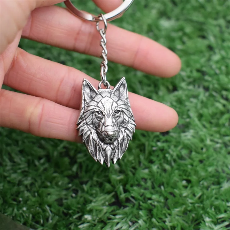 1pcs Geometric Origami Wolf Keychain Men Car Gift Souvenirs Wild Animal Keychain