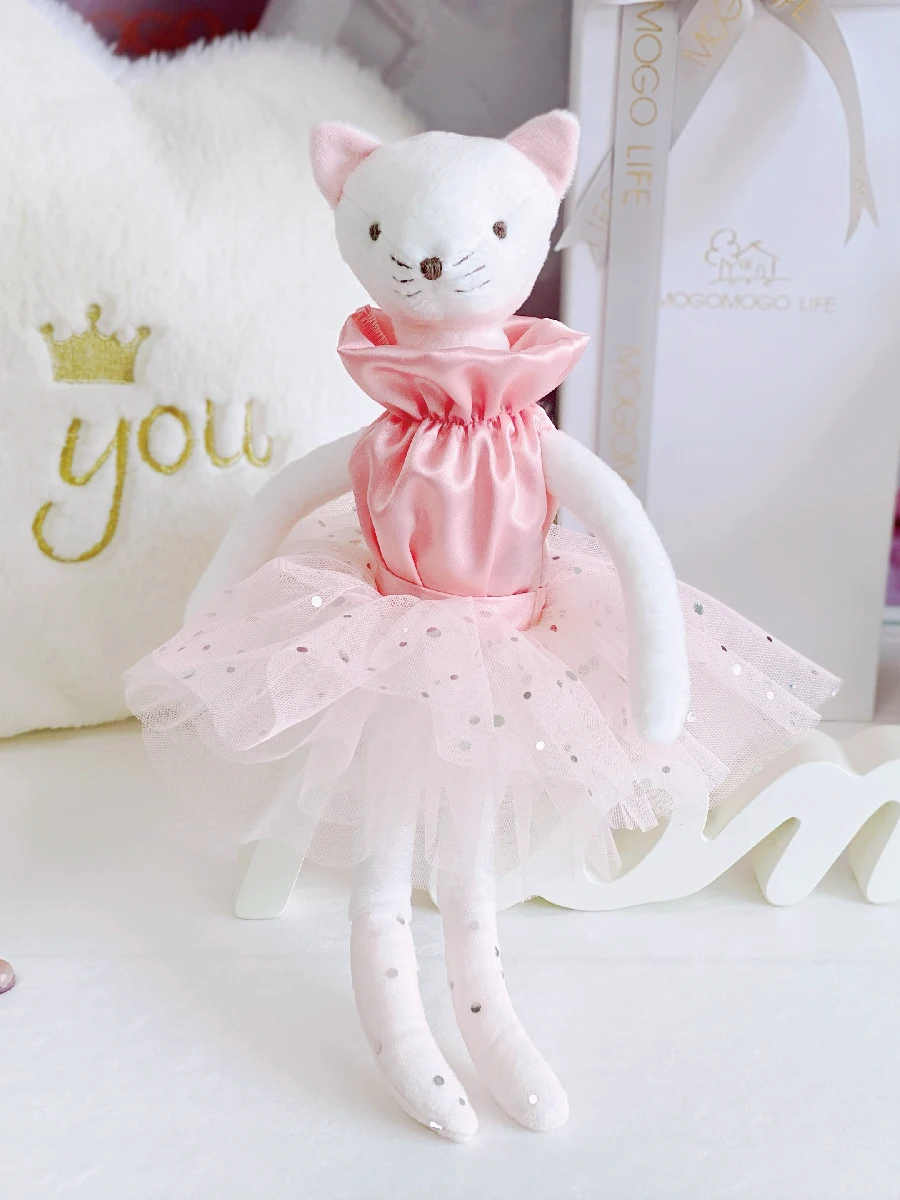 Luxury Ballerina Cat Plush Stuffed Toys Sweet Birthday Gift For Girls Fashion Handmade Designer Pink Princess Ballet Kitty Doll