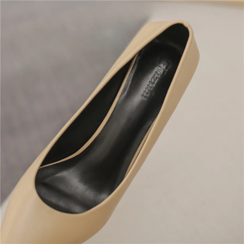 2023 Luxury Women 8cm High Heels Pumps Scarpins Office Pumps Lady Designer Green Low Heels Prom Fetish Party Peach Sexy Shoes