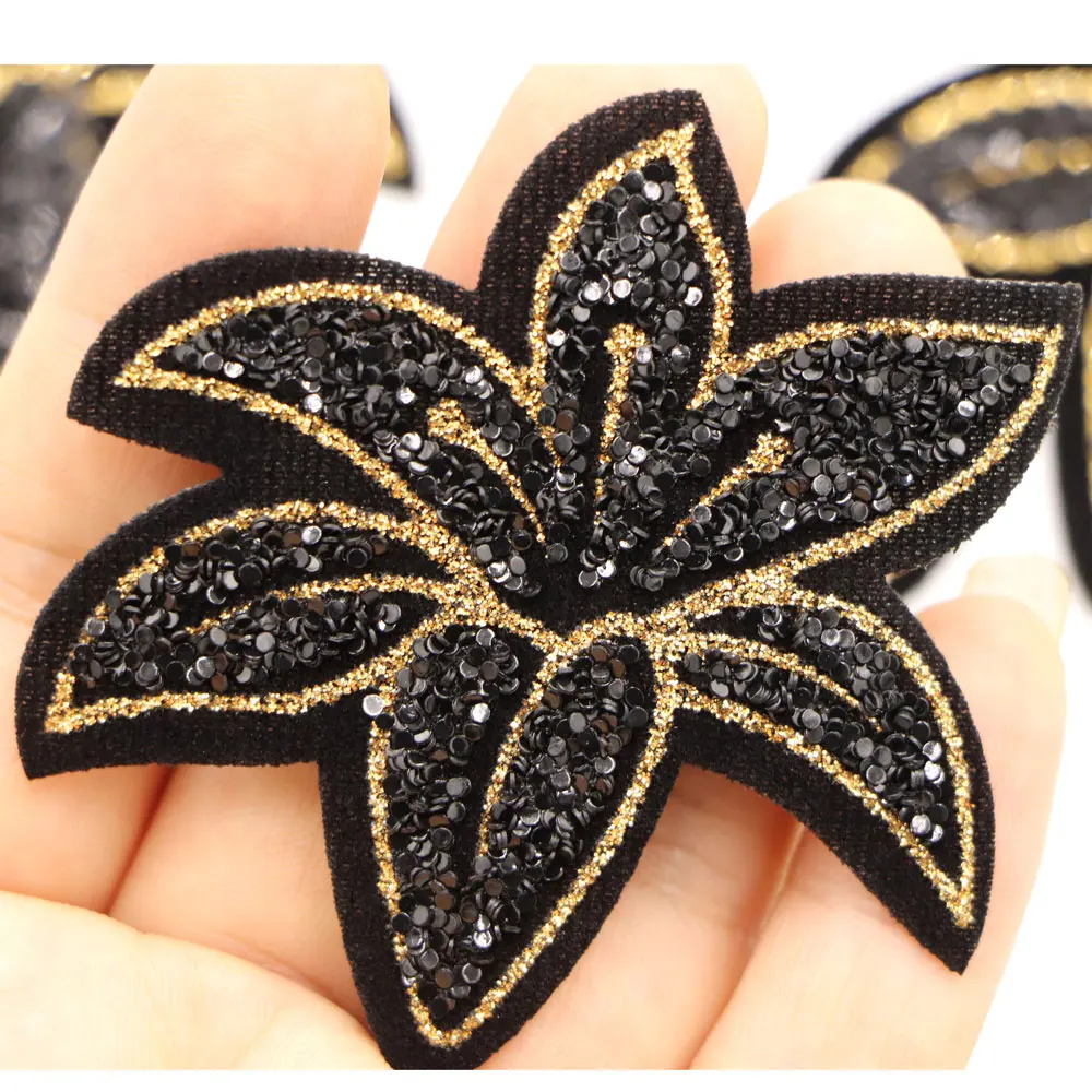 5pcs/lot 6cm Glitter Black Flower Patch DIY Iron On  Stickers for Sweater Dress Shirt Sewing Fabric Appliques Handmade Badge