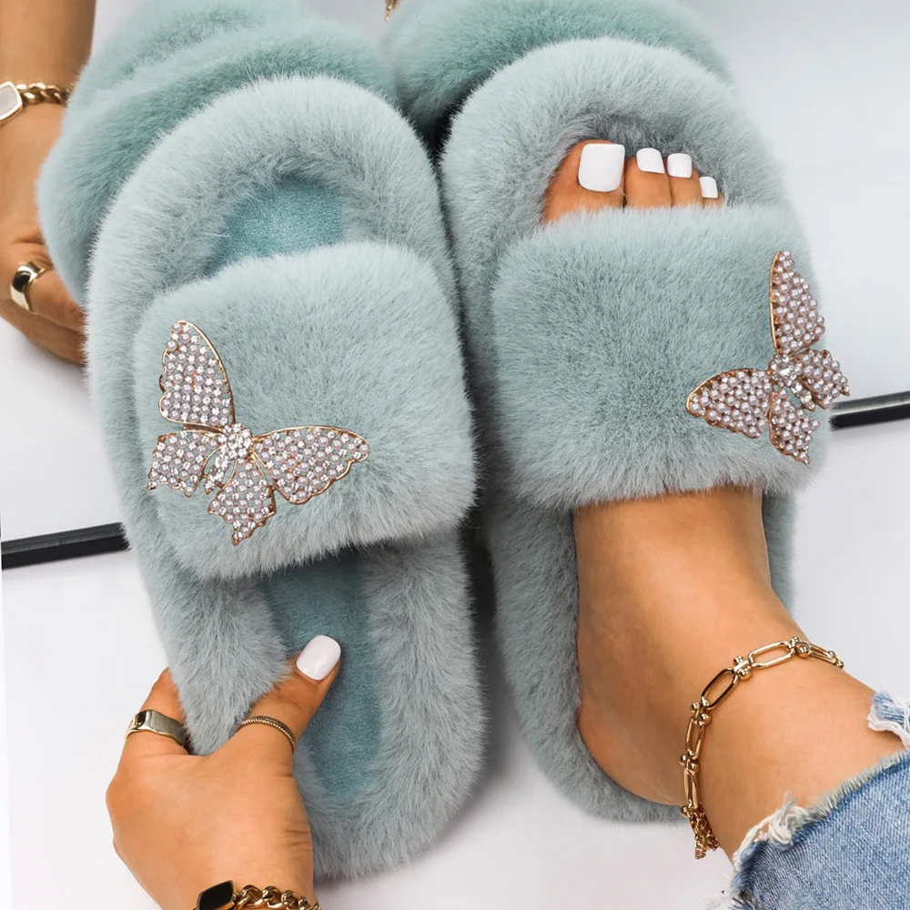 

Fur Slides Women Pearl Butterfly Decor Indoor Slippers Faux Fur Sandals Female Platform Fluffy Slippers Luxury Designer Shoes