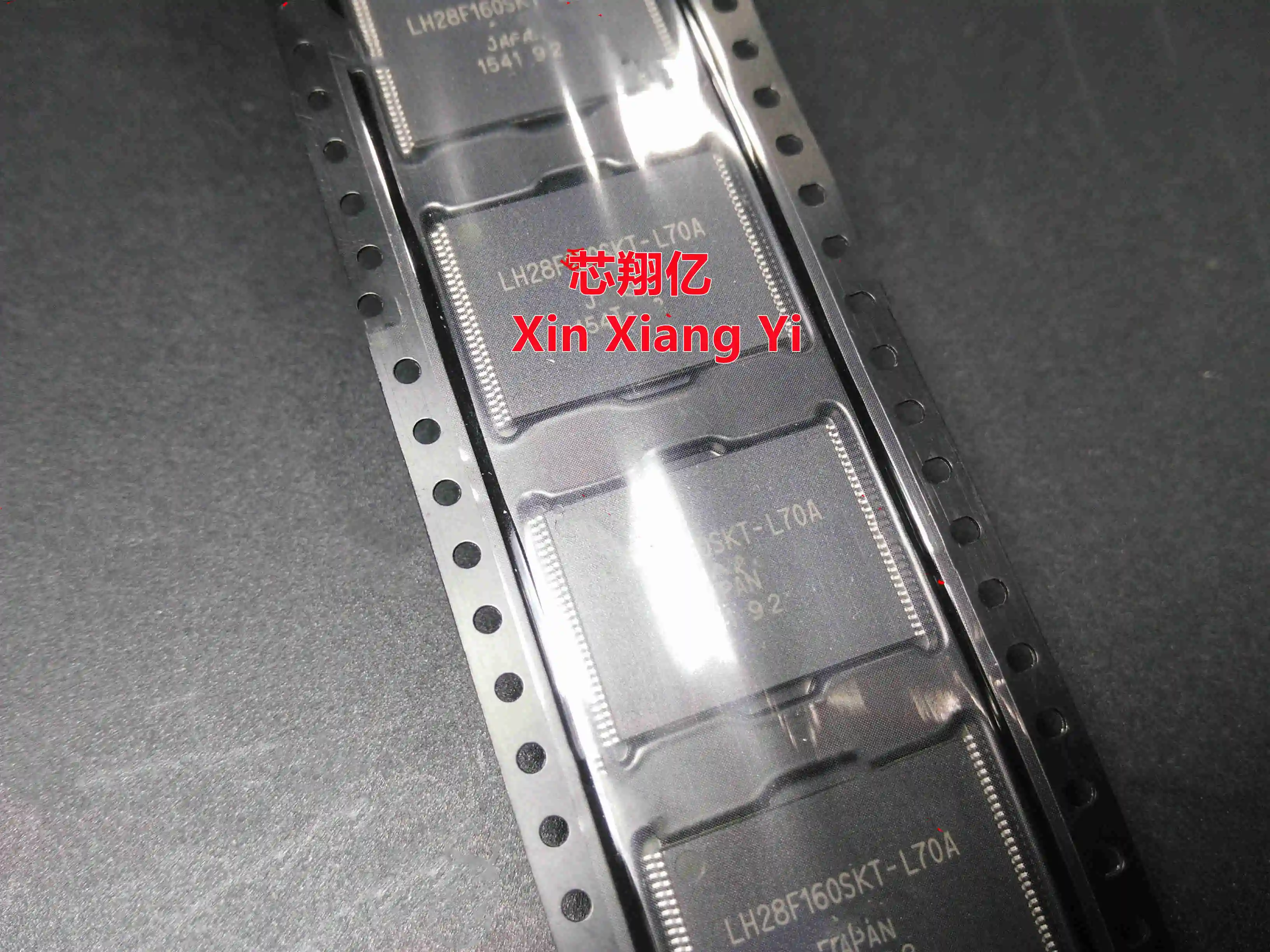 Xin Xiang Yi LH28F160SKT-L70A LH28F160SKT TSOP-56