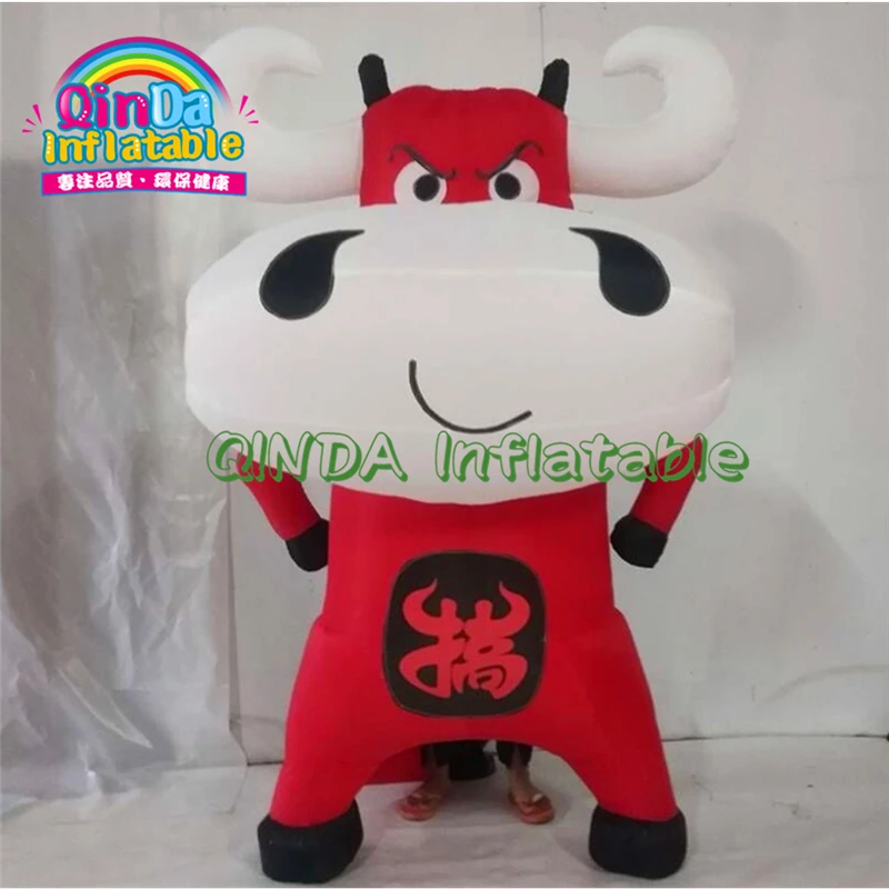 Aadvertising Inflatable Cartoon Cheap PVC Tarpaulin Inflatable Cow For Decoration