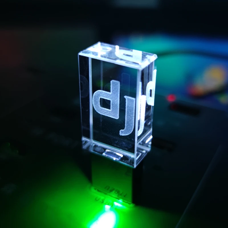 العلامة التجارية الجديدة USB 3.0 عالية السرعة الكتابة القراءة اللون تغيير LED ضوء Dj قسط LED بندريف 16GB 32GB 64GB 128GB