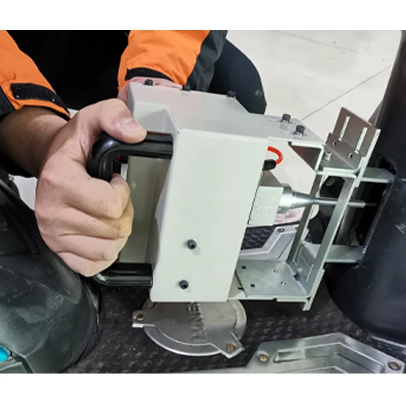 Electric car pneumatic marking locomotive frame number marking machine small marking machine metal carving machine portable