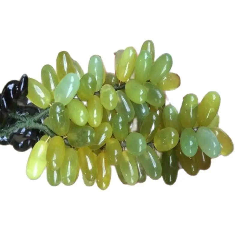 

Chinese Natural Jade Fine Jade Ornaments Genuine Jade Carving Crafts Ornaments Wholesale Grape