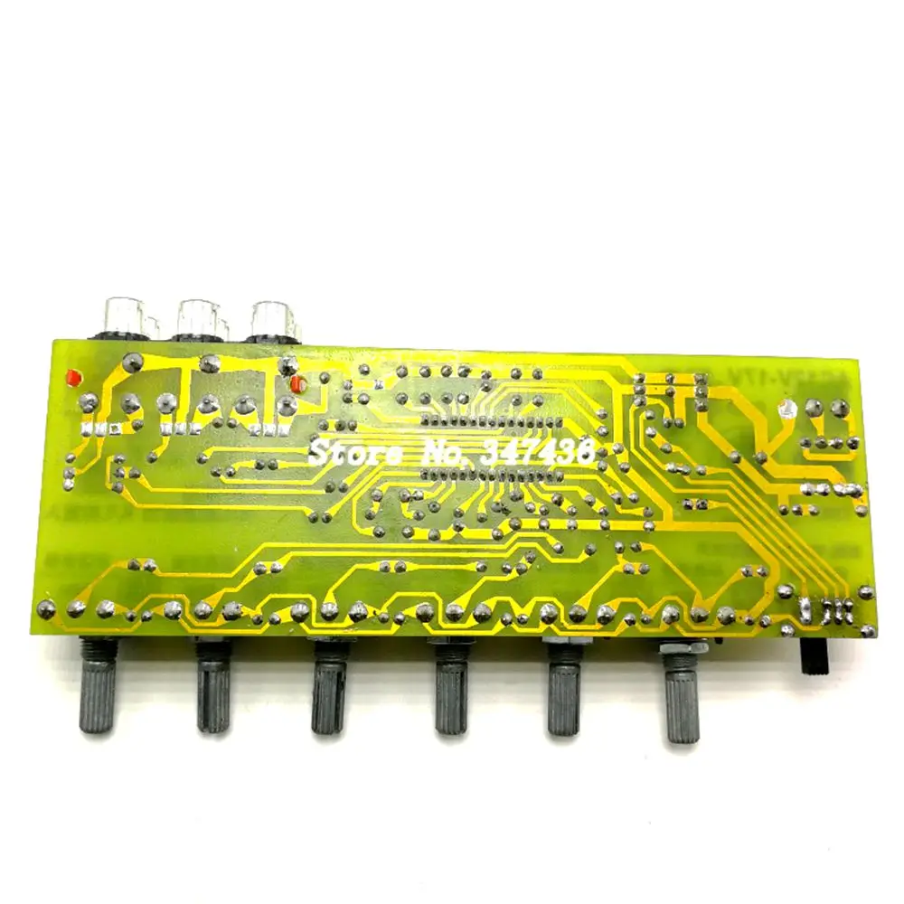 Upc1892-tablero de sintonización de CC, sonido envolvente 3D, dos entradas, cuatro salidas, tres efectos surround